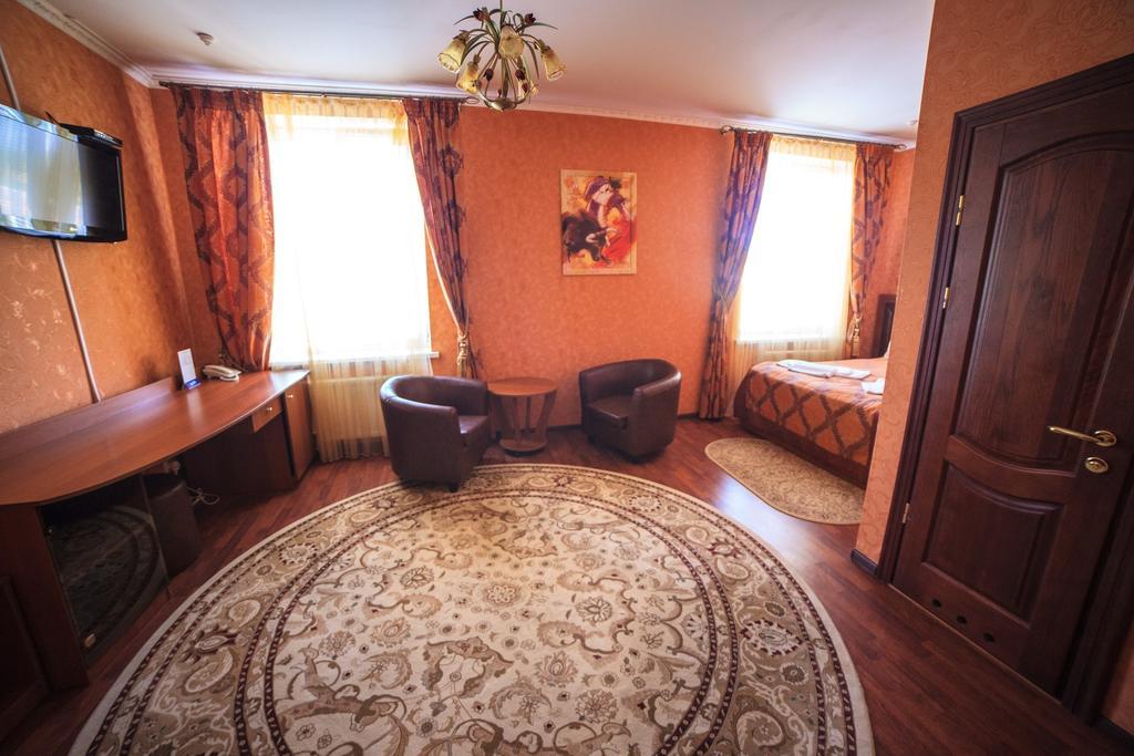 ホテルImperiya Khmelʼnytsʼkyy 部屋 写真